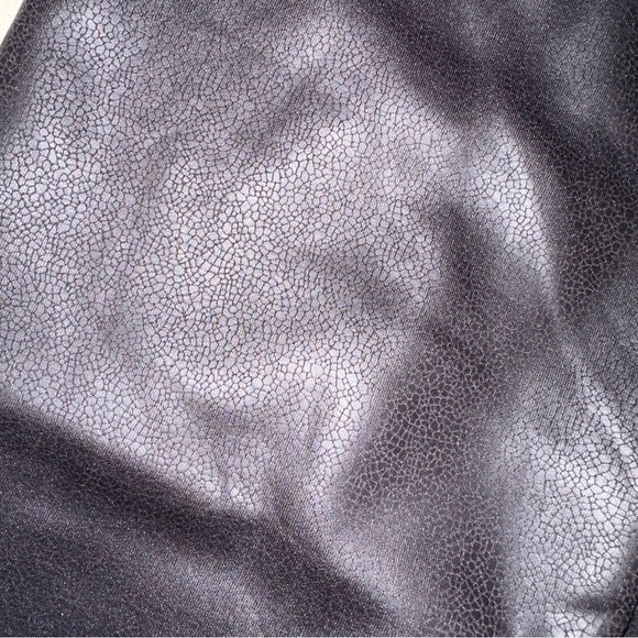 Chocolate faux leather croc leggings - Picture 4 of 6